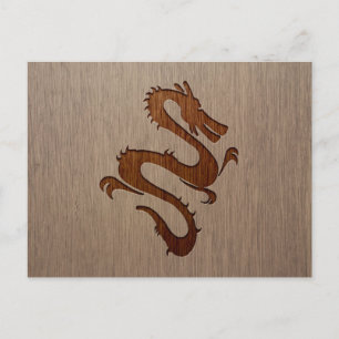 Drakensilhouet gegraveerd op houten ontwerpen briefkaart