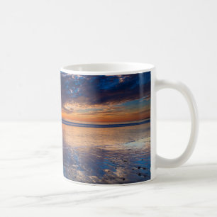Dramatisch zeegezicht, zonsondergang, CA Koffiemok