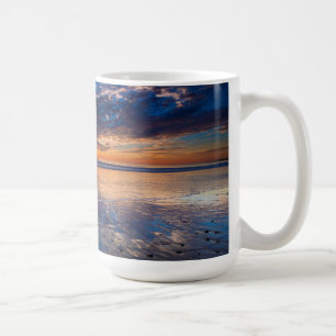 Dramatisch zeegezicht, zonsondergang, CA Koffiemok