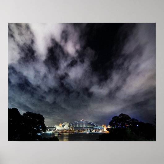 Dramatische Sydney Harbour-wolkenluchten Poster (Voorkant)