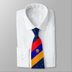 Drapeau arménien avec Cravate alphabétique