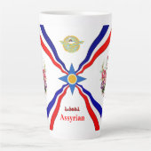 Drapeau assyrien Latte Mug (Devant)