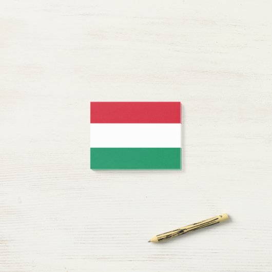 Drapeau de Hongrie Post-it® Notes (Sur un bureau)