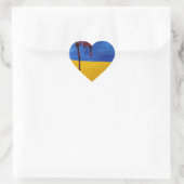 Drapeau de l'Ukraine saignant Stickers Coeur (Sac)