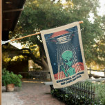 Drapeau De Maison Alien UFO de texte personnalisé<br><div class="desc">Voir mon magasin pour plus d'objets OVNI.</div>