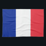 Drapeau de serviette de cuisine de la France<br><div class="desc">Le drapeau national de la France (connue en français comme tricolore de drapeau, français de drapeau, et dans le langage, les couleurs militaires de les) est verticales un bleu royal coloré trois par bandes comportant tricolore (côté de grue), blanc, et rouge. On le connaît aux anglophones en tant que le...</div>
