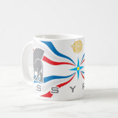 DRAPEAU ET TASSE DE BULL (Devant gauche)