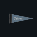 Drapeau Fanion Décor Bachelorette du camp<br><div class="desc">Pour le divertissement, organisez des jeux sur le thème du camping et des défis qui feront que tout le monde reste engagé et excité. De la chasse au trésor aux quizzes inspirés par la nature, ces activités créeront des souvenirs durables et des moments rires. Laissez la nature être votre guide...</div>
