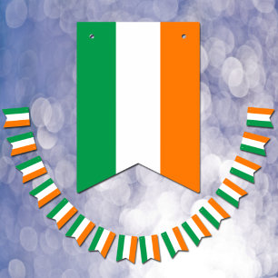 Drapeau irlandais et bannières de fête Irlande / M
