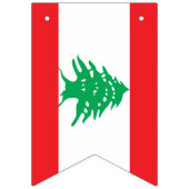 Drapeau libanais et décorations de fête au Liban / (Deuxième drapeau)