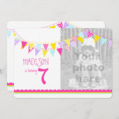 Drapeaux colorés filles 7e anniversaire invitation (Devant / Derrière)