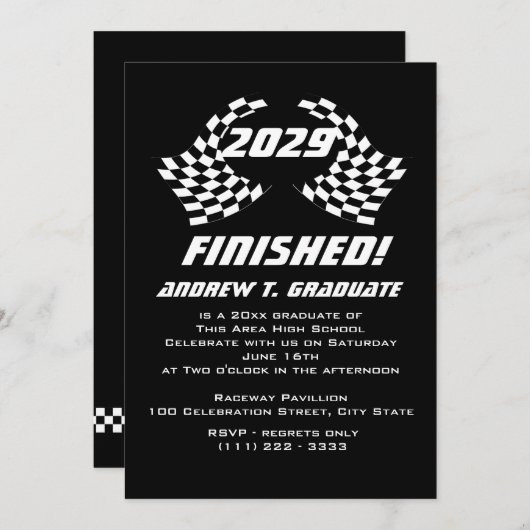 Drapeaux de course terminés Graduation Invitation (Devant / Derrière)