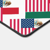 Drapeaux mexicains et américains (Coin)