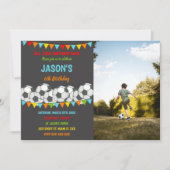 Drapeaux rouges jaunes Invitations de soccer avec  (Devant)