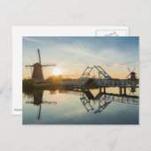 Drawbridge en windmolens bij zonsondergang in Nede Briefkaart (Voorkant / Achterkant)