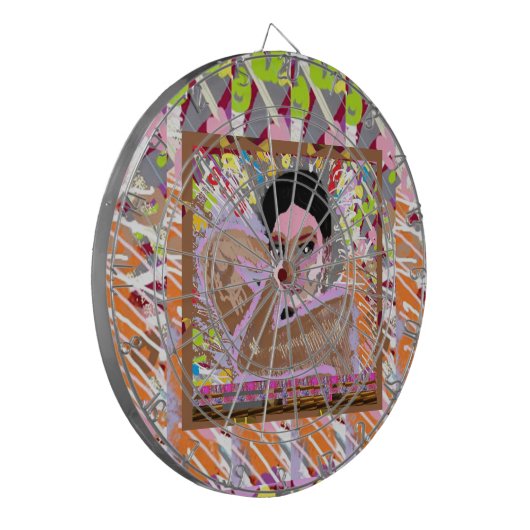 DREAM GIRL: Dart Board Dartbord (Voorkant Links)