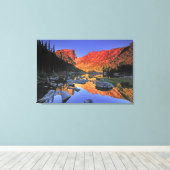 Dream Lake Canvas Afdruk (Insitu (Houten vloer))