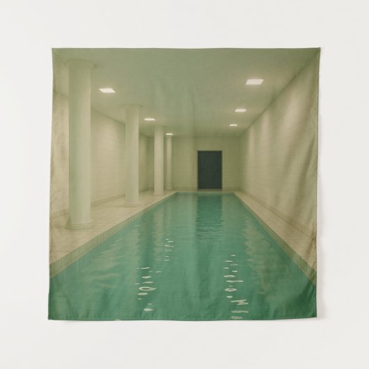 Dreamcore Liminal Pool – Surrealistische griezelig Wandkleed (Voorkant)