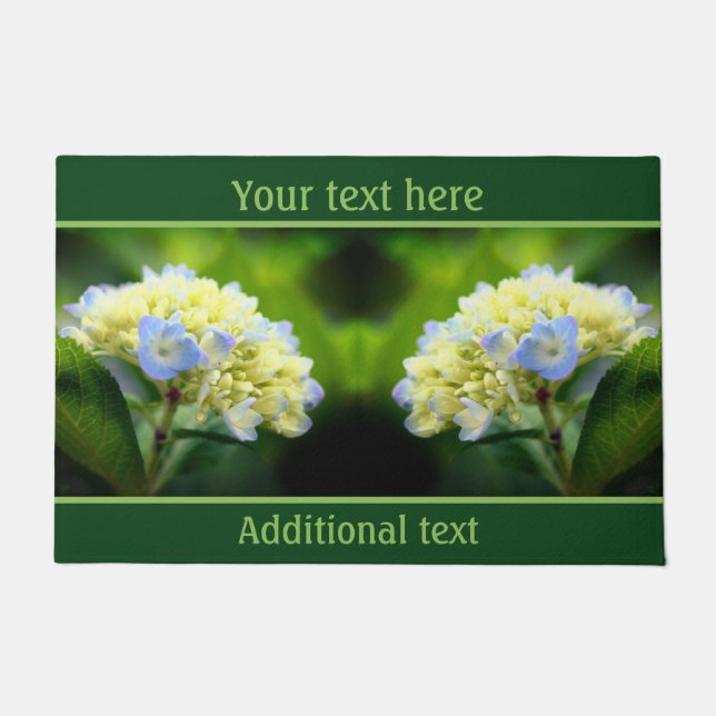 Dreamweaver Blue Hydrangea Flower Personalized Deurmat (Voorkant)