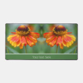 Dreamweaver Zinnia Flower Personalized Bureaumat (Voorkant)