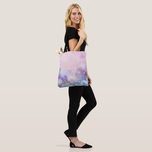 Dreamy Eastern Clouds - Mystical Pastel Tote Bag (Op model)