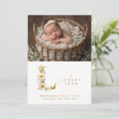 Dreamy Floral E Initial Gold Glitter Newborn Aankondiging (Staand voorkant)