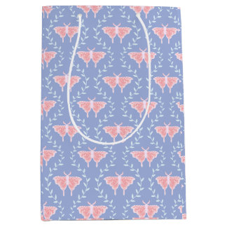 Dreamy Moth & Vine - grillige Natuur Medium Cadeauzakje