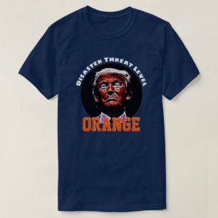 "Dreigingsniveau van rampen ORANJE" met Trump T-shirt