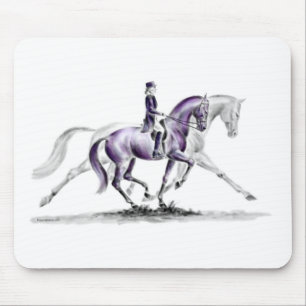 Dressage Horse in Trot Piaffe Muismat