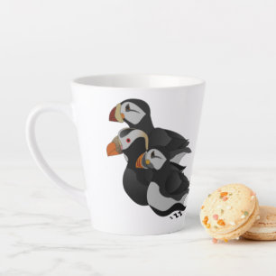 Drie aangenaam bevriende Puffins-zwemmers-Cartoon Latte Mok