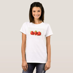 Drie aardbeien op wit wccnm t-shirt
