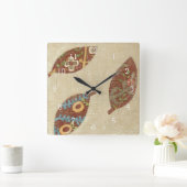 Drie bladeren op Linen Texture Background Vierkante Klok (Huis)