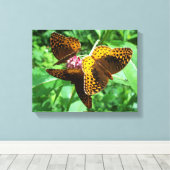 Drie Butterflies Canvas Afdruk (Insitu (Houten vloer))