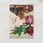 DRIE DOGGIEËN MET ROZEN, perkament, monogram Visitekaartje (Achterkant)