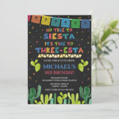 Drie Esta Birthday Uitnodiging (Staand voorkant)