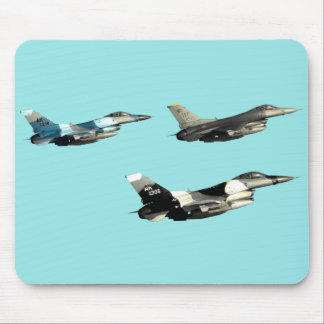 Drie F16-valken Muismat