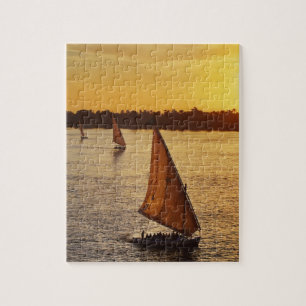 Drie falukas met toeristen op de Nijl bij Legpuzzel