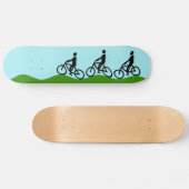 Drie fietsers skateboard (Horizontaal)