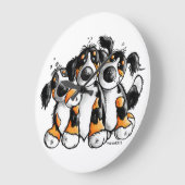 Drie Funny Bernese Mountain Dogs Wall Clock Grote Klok (Hoek)