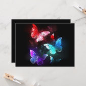 Drie gloeiende vlinders op nachtrustrondergrond kaart (Voorkant / Achterkant in situ)