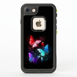 Drie golvende Butterflies op nachtachtergrond