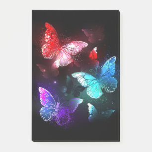 Drie golvende Butterflies op nachtachtergrond Post-it® Notes