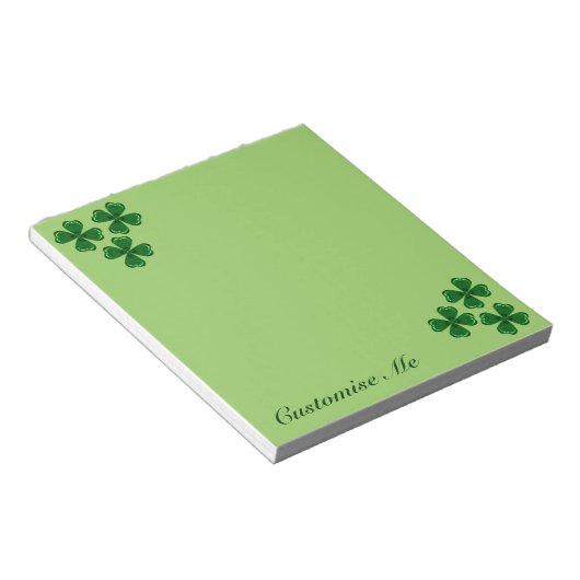 Drie groene shamrocks notitieblok (Schuin)
