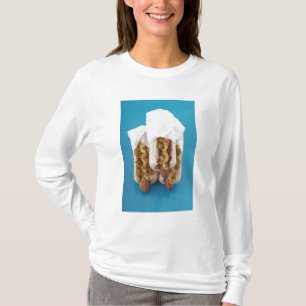 Drie hotdogs in bundels t-shirt