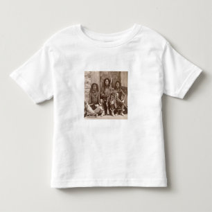 Drie Indische Braves, gefotografeerd door de Royal Kinder Shirts