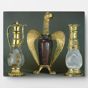 Drie liturgische vaten met antiek veren fotoplaat