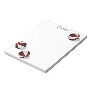 Drie maroon witte basketballen aangepaste naam notitieblok