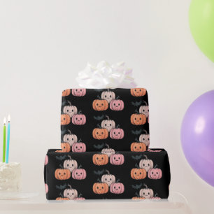 Drie Pompoenen en een Vleermuis Patroon Halloween Cadeaupapier