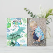 Drie Rex Dinosaur Greenery Birthday Kaart (Staand voorkant)