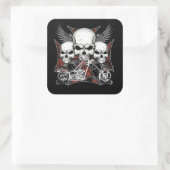 Drie schedel met het Rood Chopper Motorcycle Squar Vierkante Sticker (Tas)